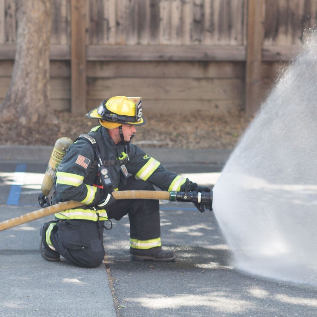 Firefighter Lunge while working